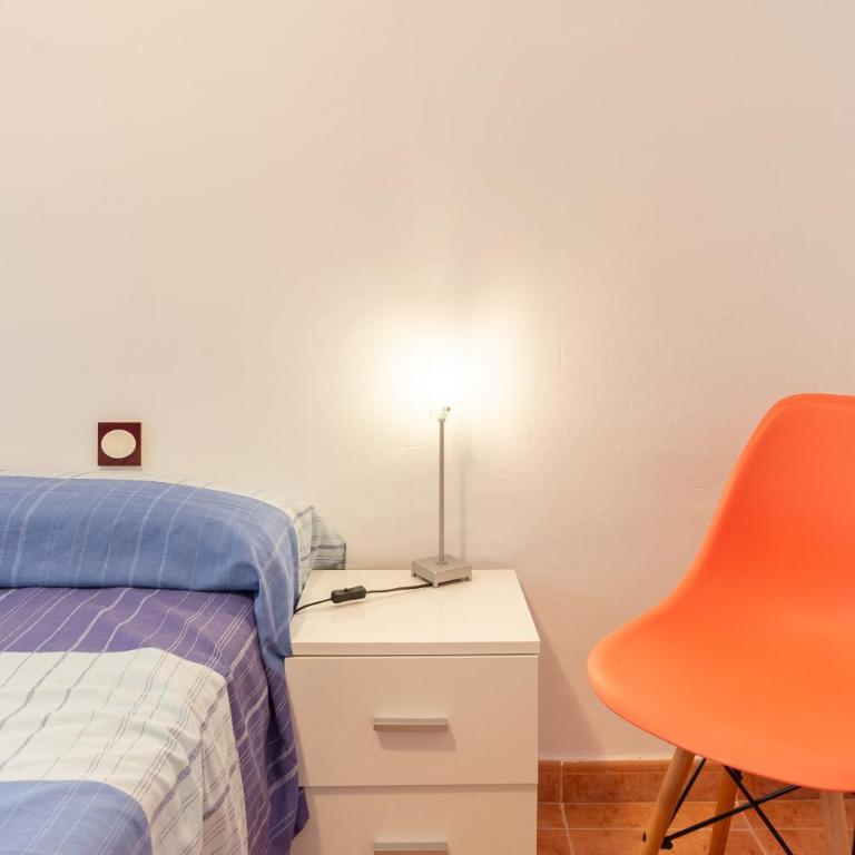 Sunny harbor house - Budget Double Room - 3