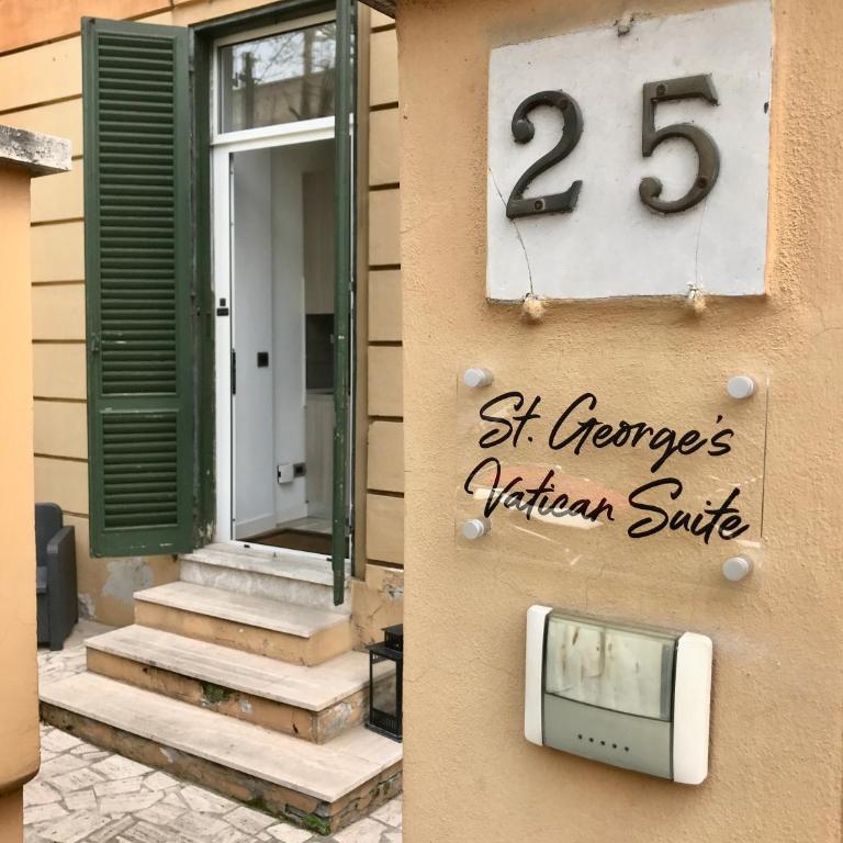 St. George's Vatican Suites - Deluxe Double Room - 2