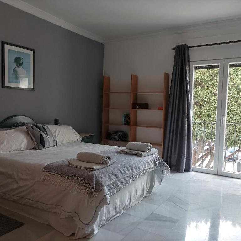 Large 2 bed Apt Puerto Banus Marina Private Parking - Apartamento de 2 dormitorios - 5