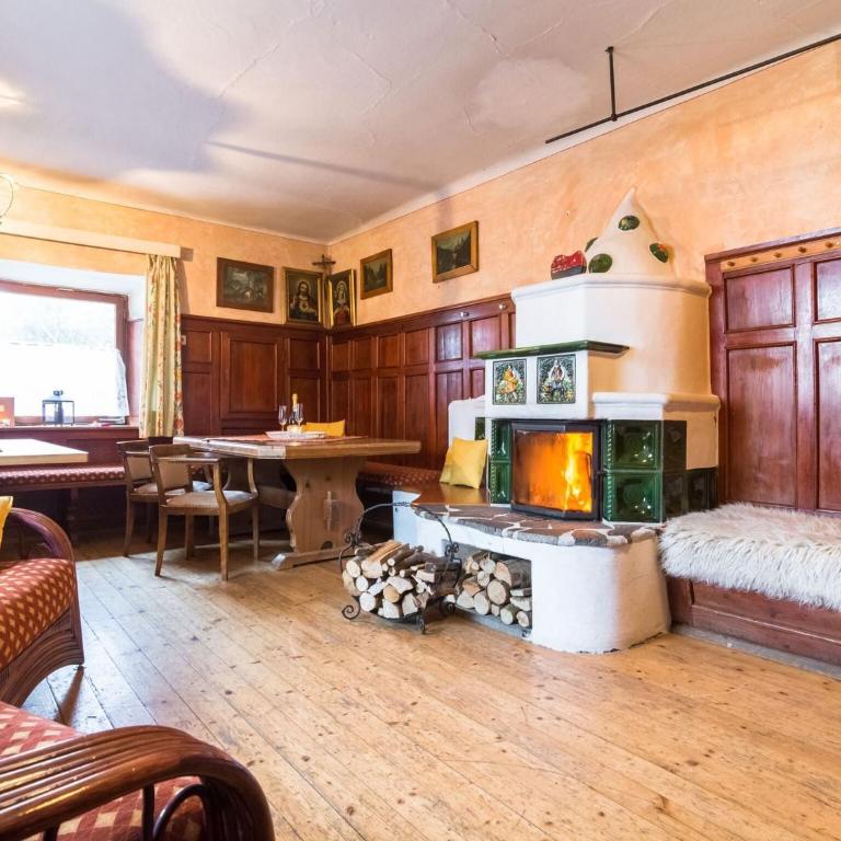 Farmhouse in St Johann with Sauna - Ferienhaus mit 4 Zimmern - 3