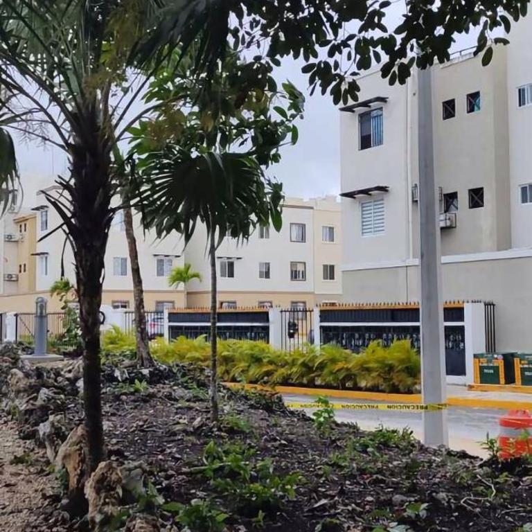 Lovely Apartment HOEStel Pedreira! - Three-Bedroom Apartment - 3