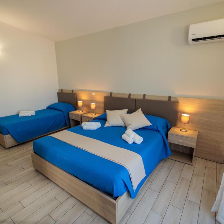 Fuori Rotta Rooms - Camera Tripla con Bagno Privato - 38