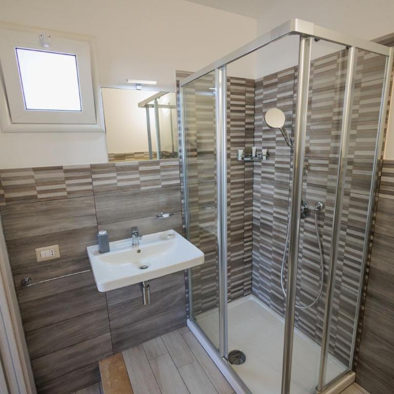 Fuori Rotta Rooms - Camera Tripla con Bagno Privato - 7