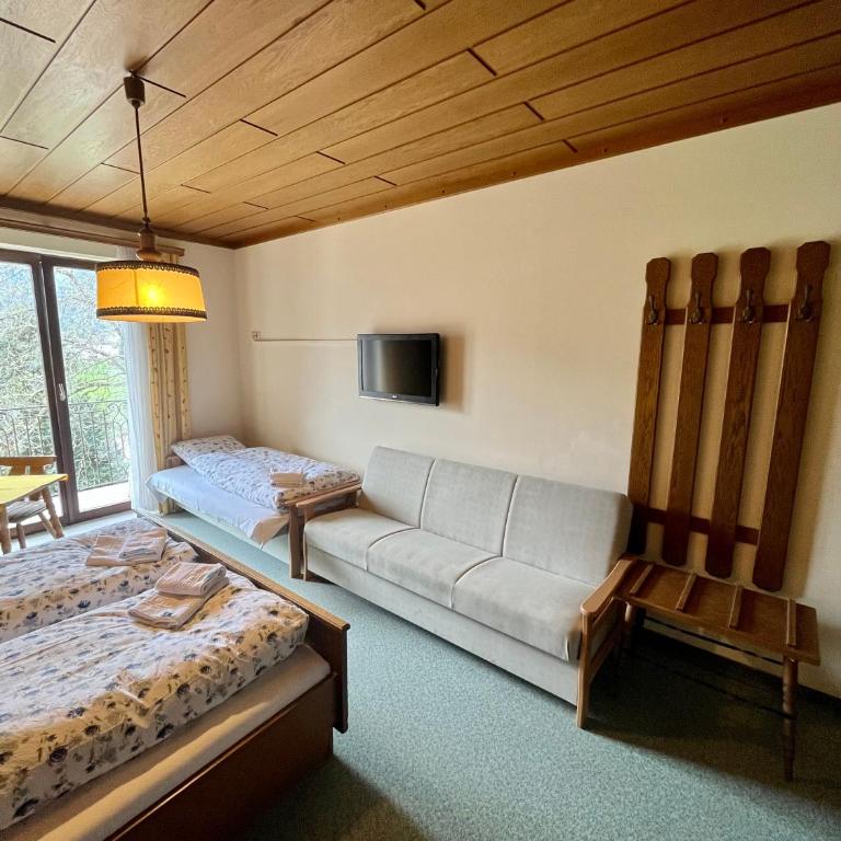 Pension Sommerauer - Habitación Triple Clásica - 3