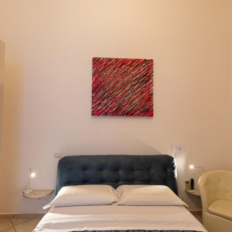 Suites Trinità in Toledo street - Camera Matrimoniale Deluxe - 11