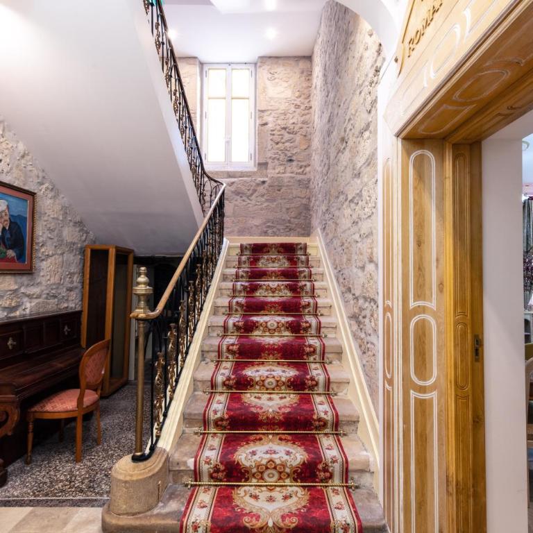 Chambre Familiale Maison de L'Église du Couvent - Chambre Familiale avec Salle de Bains Privative - 17