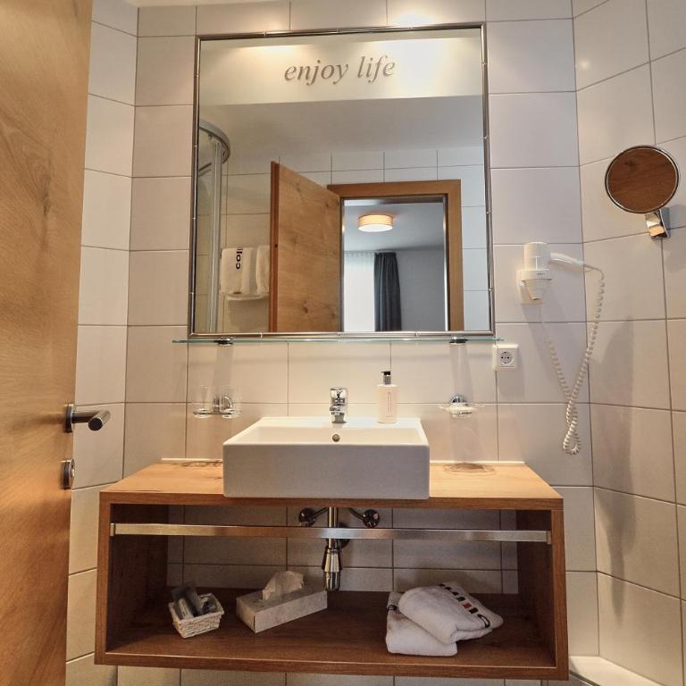 Hotel Garni & Aparthotel COLLINA - Einzelzimmer - 5