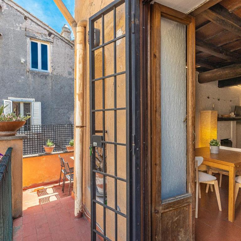 Ciambella Terrace-Rental in Rome - Two-Bedroom Apartment - 9