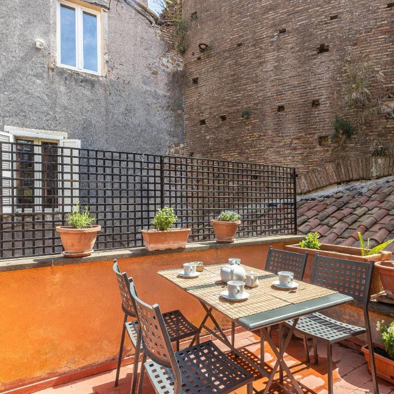 Ciambella Terrace-Rental in Rome - Two-Bedroom Apartment - 17