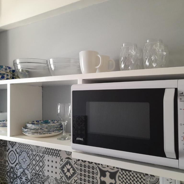Luminoso y cálido DOS ambientes en excelente ubicación PLAZA MITRE - Apartamento de 1 dormitorio - 13