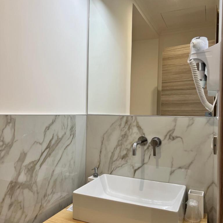 Hotel Le Petit - Junior Suite con Terrazza - 14