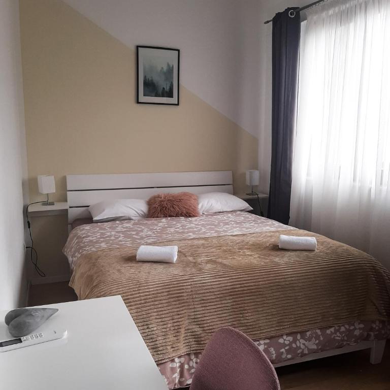 Dream Apartments - One-Bedroom Apartment - 3