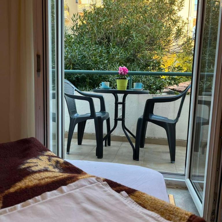 Apartments and Room MV - Apartment with Garden View - 1