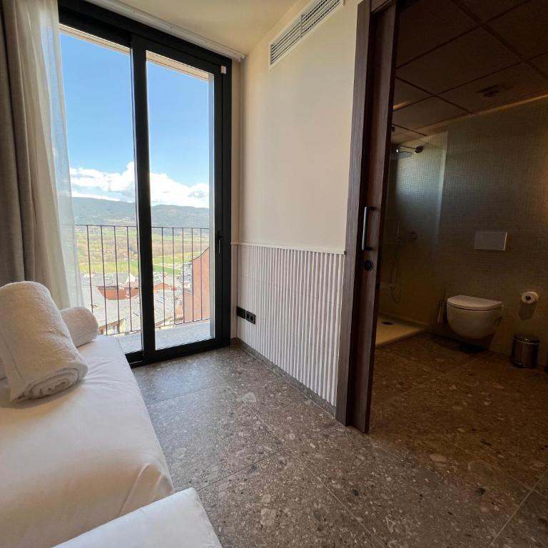 CIM HOTEL BOUTIQUE - Habitación Doble con vistas a las montañas - 2 camas - 11