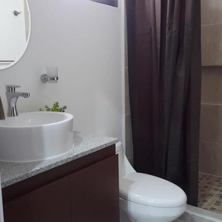 Gorgeous Apartment HOEStel Long Island! - Apartamento de 2 dormitorios - 24
