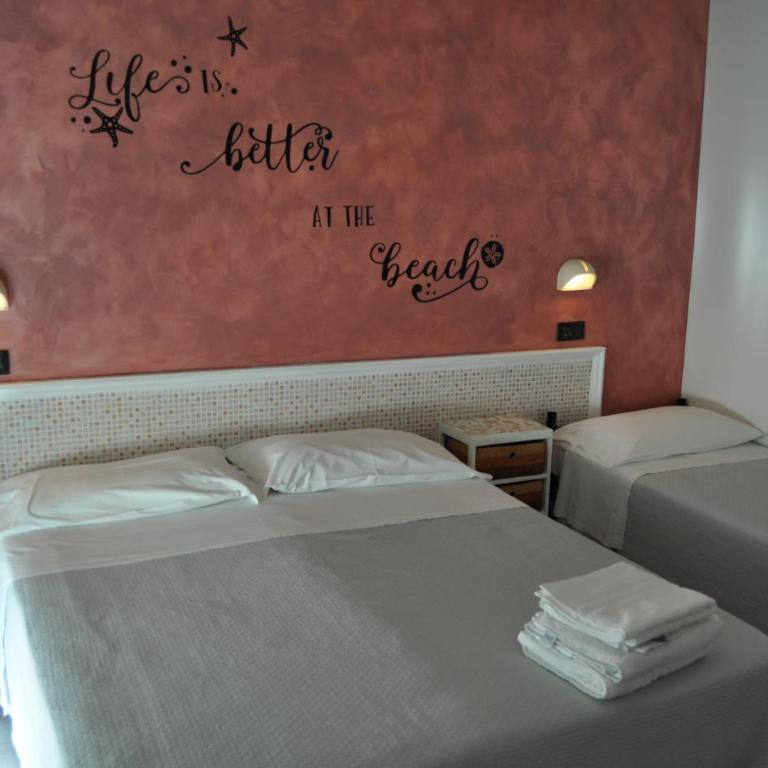 Hotel Rigobello - Triple Room - 4