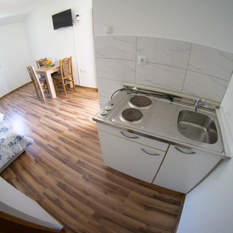 Apartmani Matej - Apartman sa 1 Spavaćom Sobom - 20