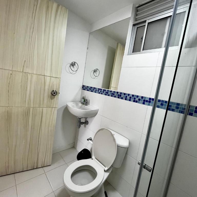 Apartamento Amoblado 3 Habitaciones - Apartamento - 11
