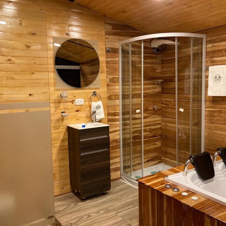 Cabañas El Abuelo - Habitación Doble Deluxe Superior - 1 o 2 camas - 4