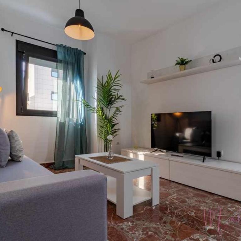 Dos dormitorios , nuevo , pleno centro con garaje - Apartamento de 2 dormitorios - 12