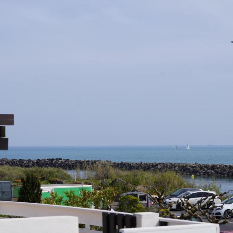 Villa Rocca - vue mer - terrasse - parking - plage - Village Naturiste - Apartment mit 1 Schlafzimmer - 22