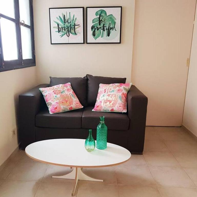 Bello departamento céntrico con cochera incluida!!! - Apartamento de 2 dormitorios - 4