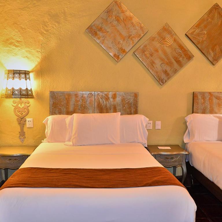 Hotel Mesones 49 - Habitación Doble Deluxe - 2 camas dobles - 2