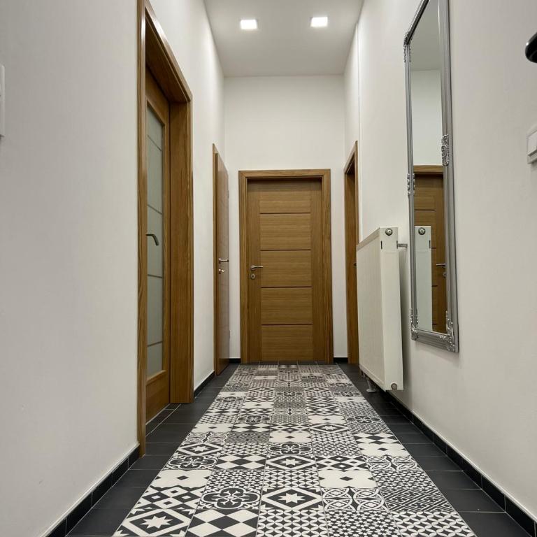 Penthouse City Center - Two-Bedroom Apartment - 20