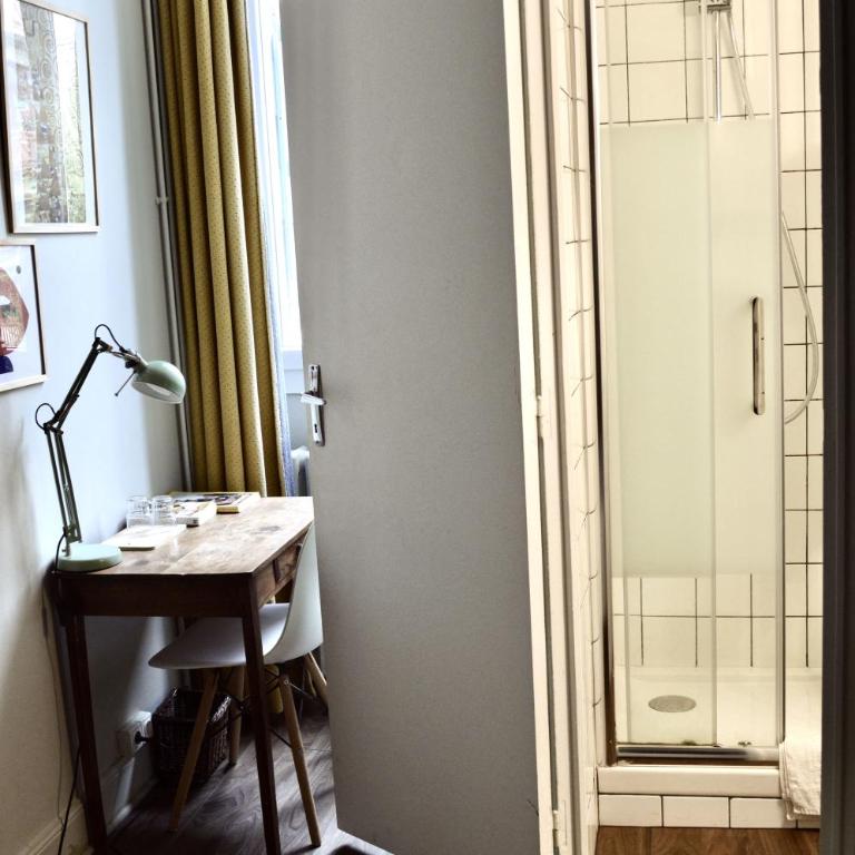 Saint Charles Hôtel & Coliving Biarritz - Chambre Double Standard - 9
