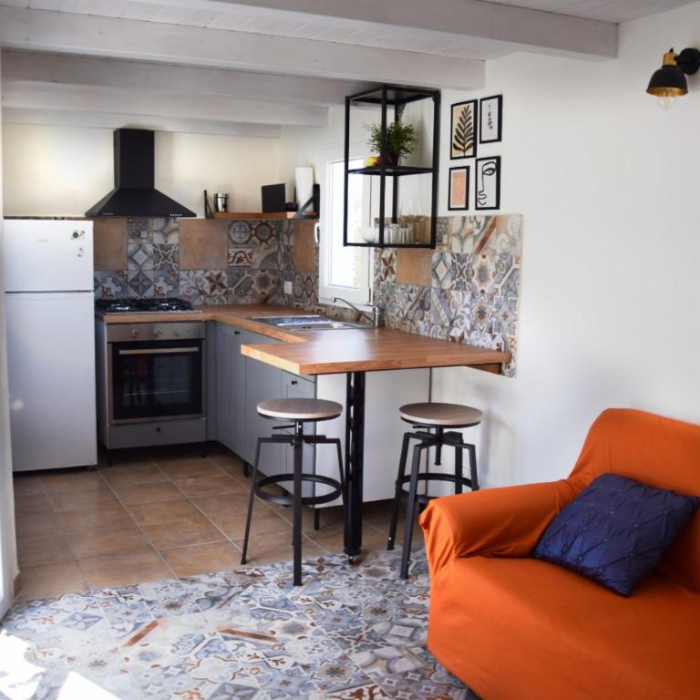 Casa vacanze FELICI IN 2 - Santa Maria del Focallo - Ispica - Casa con 1 Camera da Letto - 12