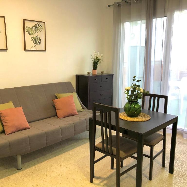 Apartamento con piscina en Ciudad Jardín - Apartamento de 1 dormitorio - 2