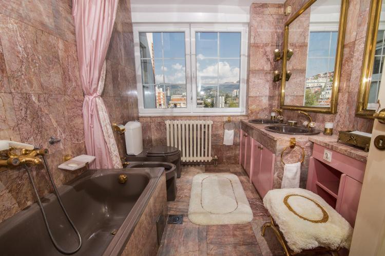 Penthouse Mey's Place Sarajevo - Apartman - 13