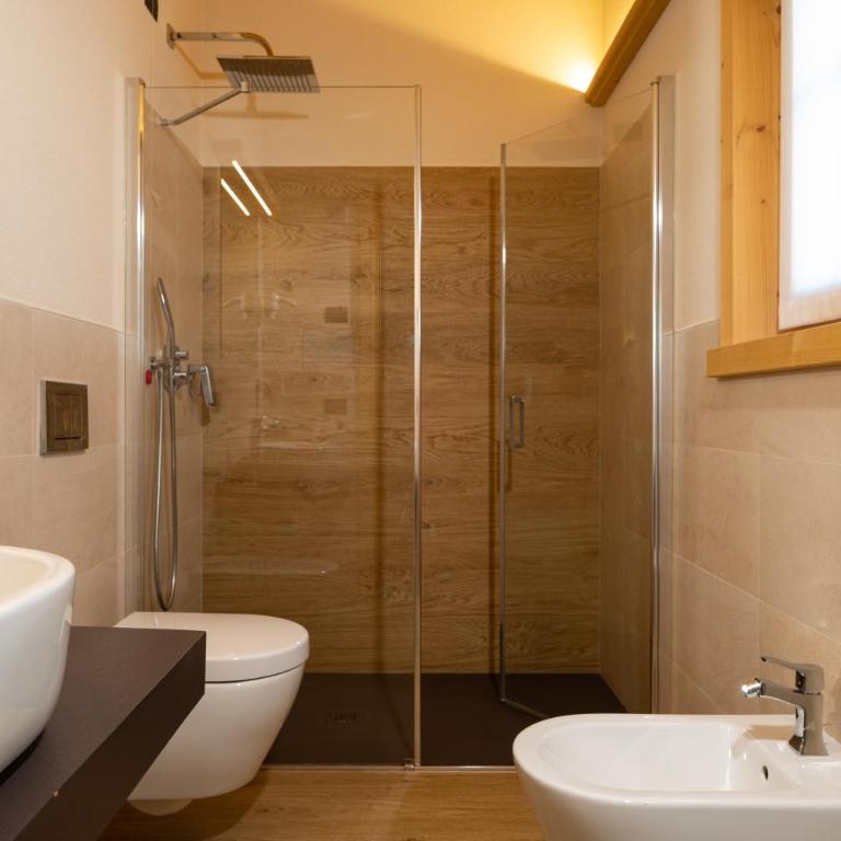 B&B Ecohotel Chalet des Alpes - Camera Matrimoniale/Doppia con Letti Singoli - 9