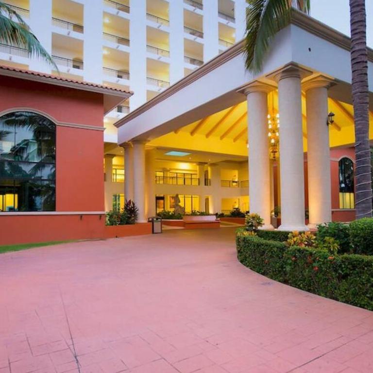 Beachfront 2 bedroom Condo in Playa Royale Resort, Nuevo Vallarta - Apartamento de 2 dormitorios - 56