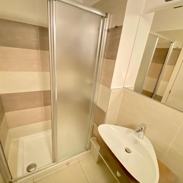 Nice Residence - Camera Tripla Luxury - 10