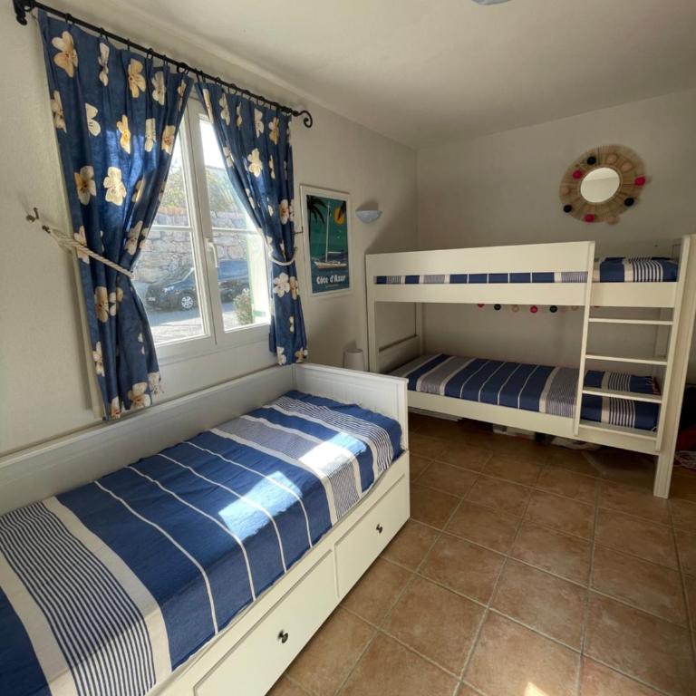 Villa "Les Greens" - Ste Maxime - 6 pers - Fibre - Proche Plages et Centre-Ville - Haus mit 2 Schlafzimmern - 30