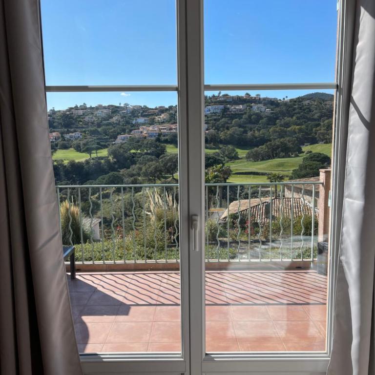 Villa "Les Greens" - Ste Maxime - 6 pers - Fibre - Proche Plages et Centre-Ville - Haus mit 2 Schlafzimmern - 27