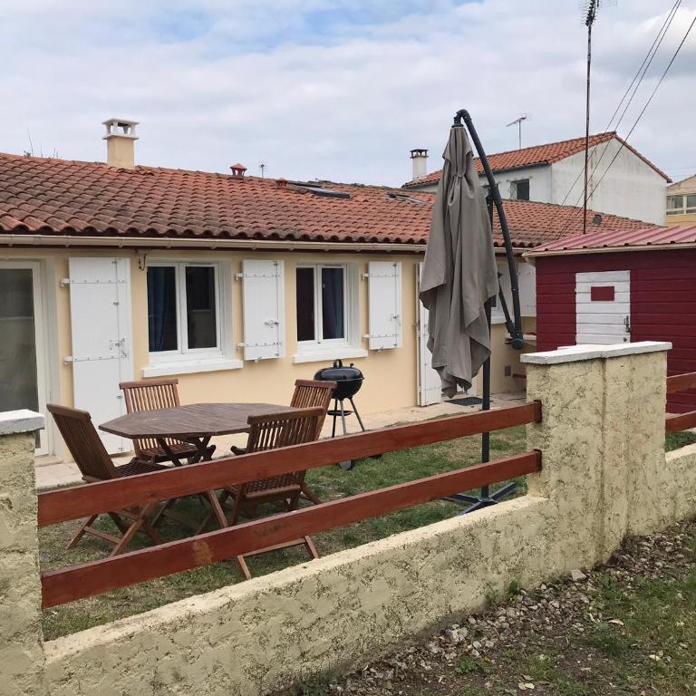 La ptite maison de Royan pour 4 personnes avec jardin - Casa con 1 dormitorio - 27