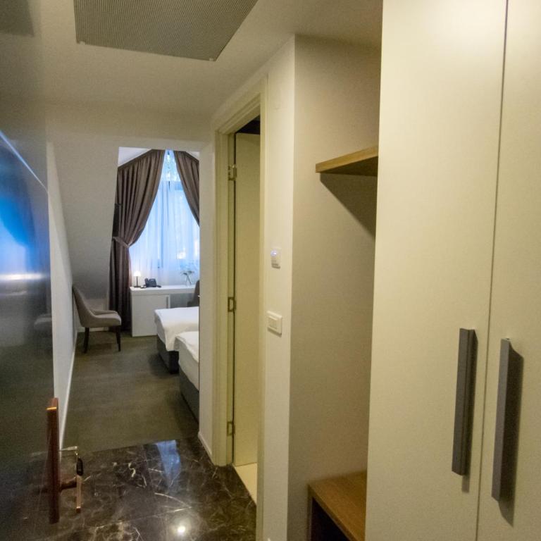 Hotel Crni Vrh - Dvokrevetna Soba sa Zasebnim Krevetima - 2