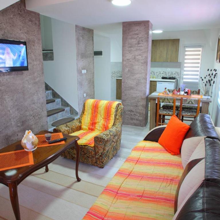 Apartmani Đorđević PANORAMA - Apartman sa Balkonom - 1