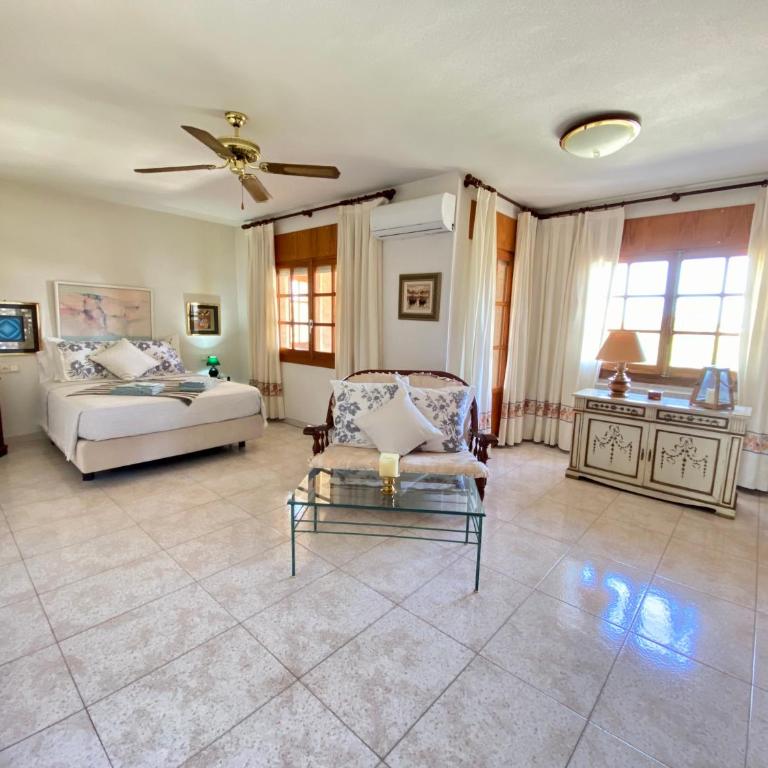 Stunning 5 bed Villa La Font, private pool - Villa Deluxe - 42