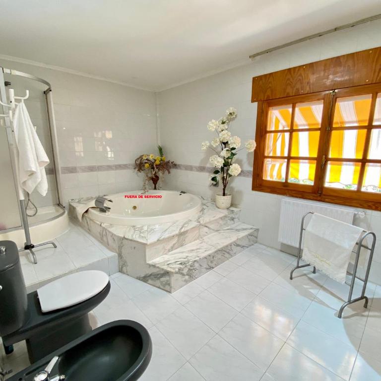 Stunning 5 bed Villa La Font, private pool - Villa Deluxe - 46