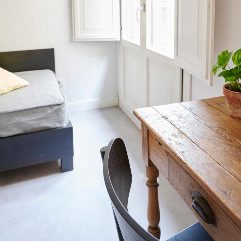 Eco Boutique Hostal Grau - One-Bedroom Apartment with living room and kitchen - 12