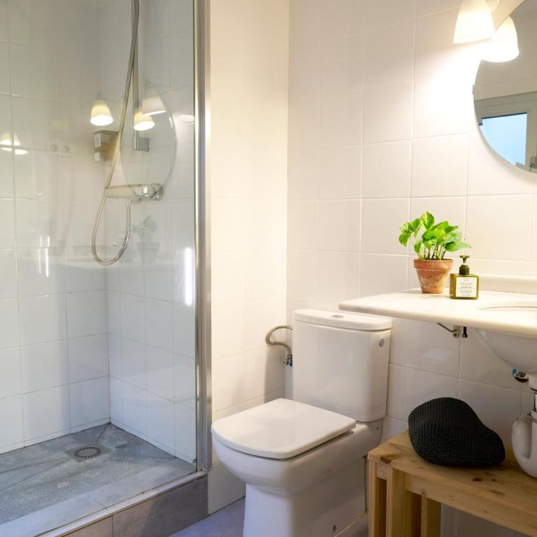 Eco Boutique Hostal Grau - One-Bedroom Apartment with living room and kitchen - 14