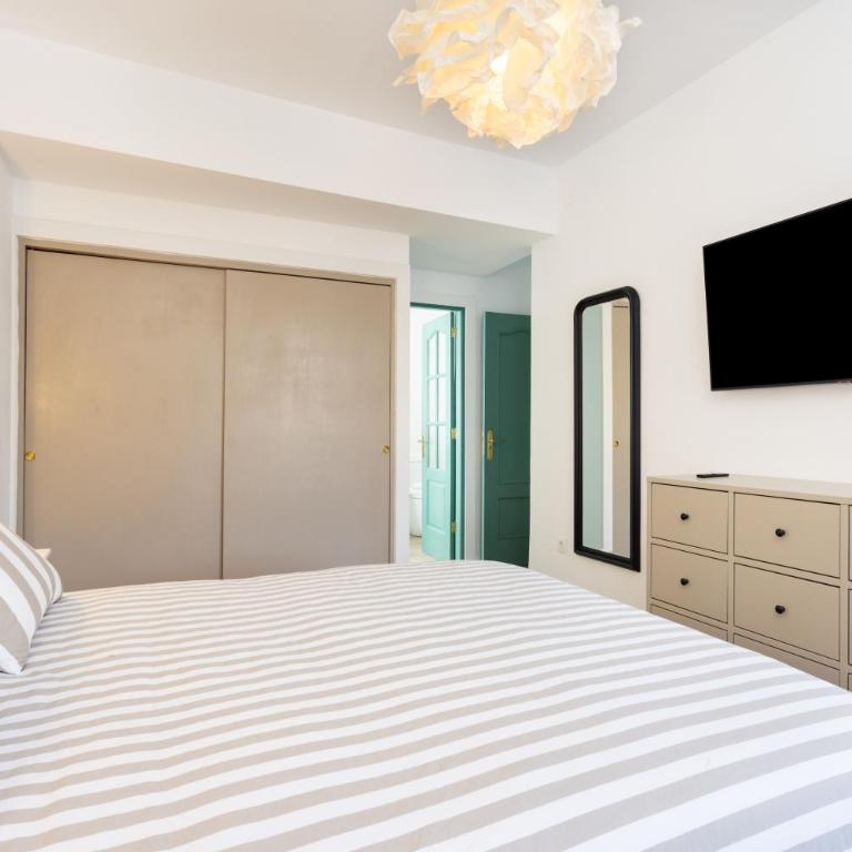 Home2Book Urban Chic Sebastian - Apartamento de 3 dormitorios - 17