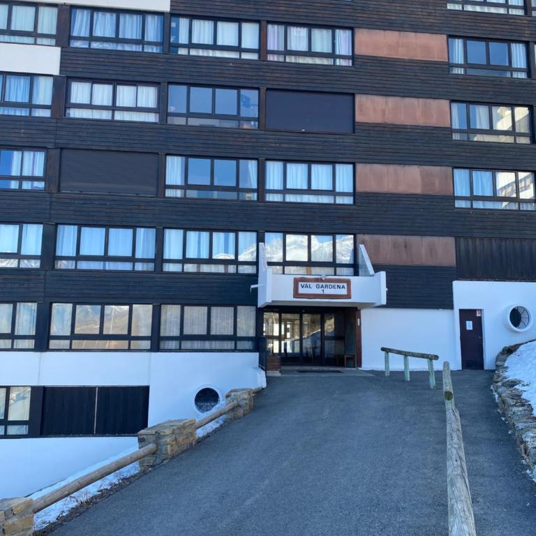 Studio Puy Saint Vincent 1600 aux pieds des pistes - One-Bedroom Apartment - 21