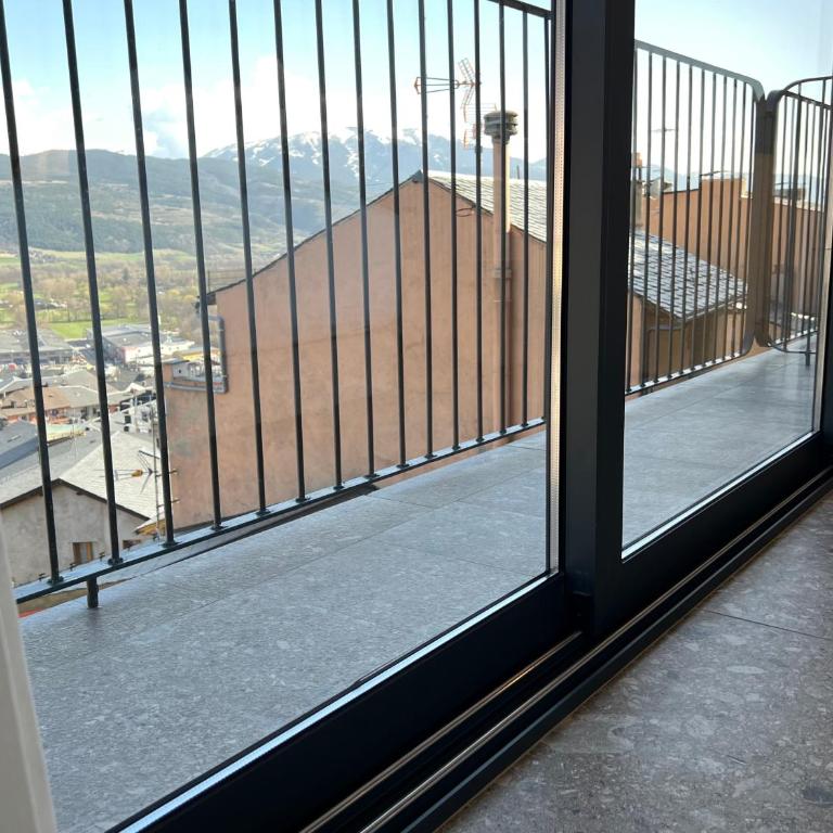 CIM HOTEL BOUTIQUE - Habitación Doble con vistas a la montaña - 7