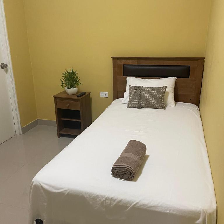 Hotel Calmelia - Single Room with Private Bathroom - 3