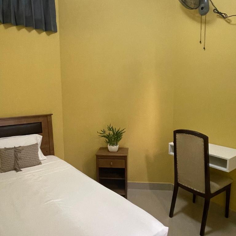 Hotel Calmelia - Single Room with Private Bathroom - 4