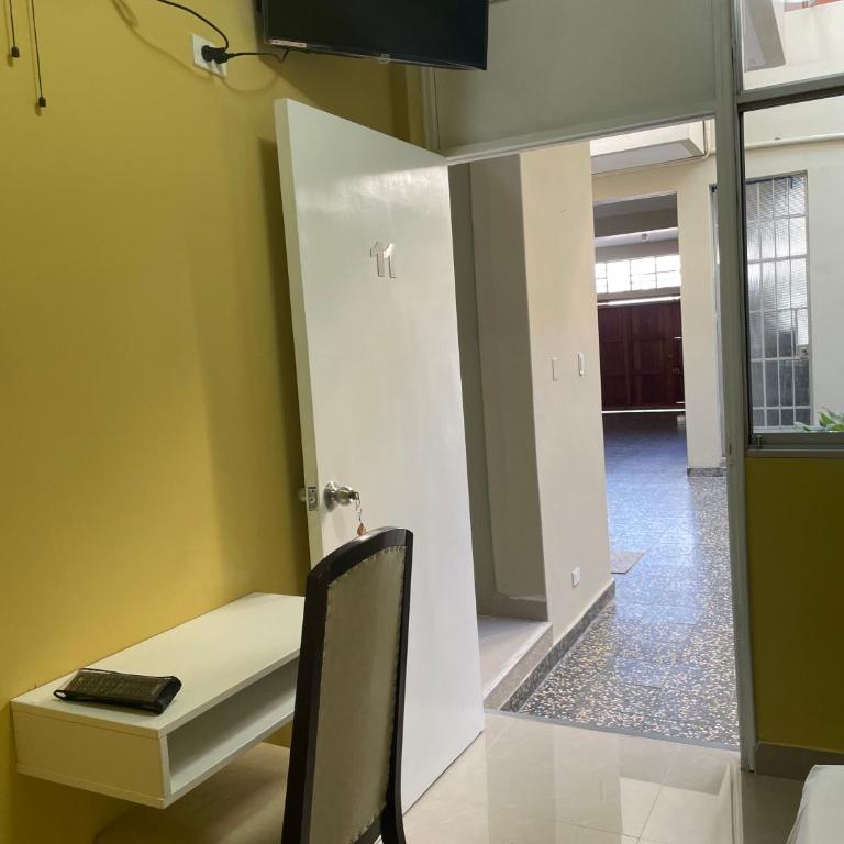 Hotel Calmelia - Single Room with Private Bathroom - 6